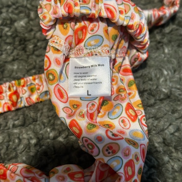 Strawberry Milk Mob Rae Top with Ripple Effect Bottom - Picture 13 of 13